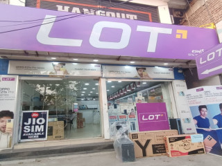 LOT Mobiles